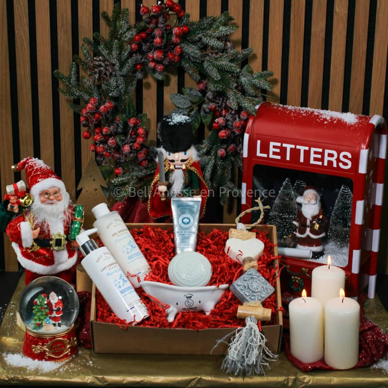 Coffret de Noël Autour du coton par Bell Ânesse en Provence, enrichi au lait d'ânesse Bio