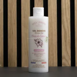 Gel douche lait d'ânesse bio et Fleur de cerisier par Bell'ânesse en Provence