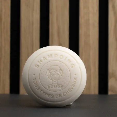 Shampoing solide tout type de cheveux au lait d'ânesse par Bell'ânesse en Provence