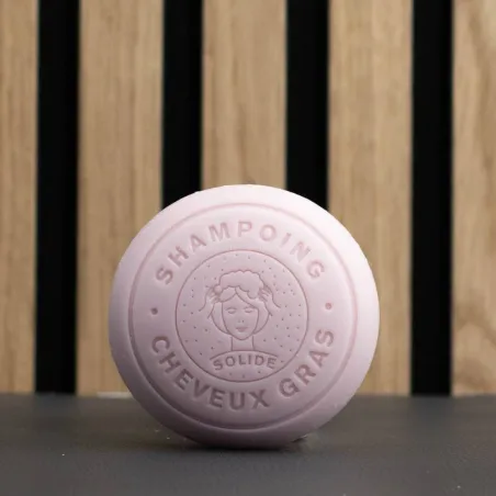Shampoing solide à la kératine et au lait d'ânesse bio pour cheveux gras par Bell'ânesse en Provence
