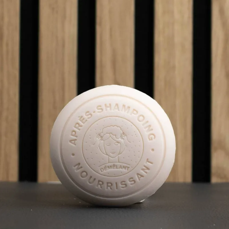 Après Shampoing solide  au lait d'ânesse bio  par Bell'ânesse en Provence