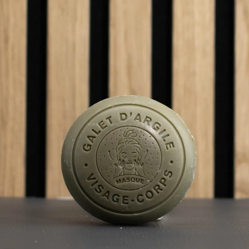 Savon masque galet au lait d'ânesse Bio et a l'argile verte par Bell ânesse en Provence