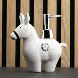 Distributeur savon au lait d'ânesse par Bell Ânesse en Provence