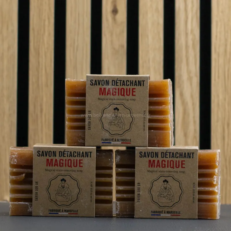 Coffret Savon 900gr détachant textile par Bell'ânesse en Provence