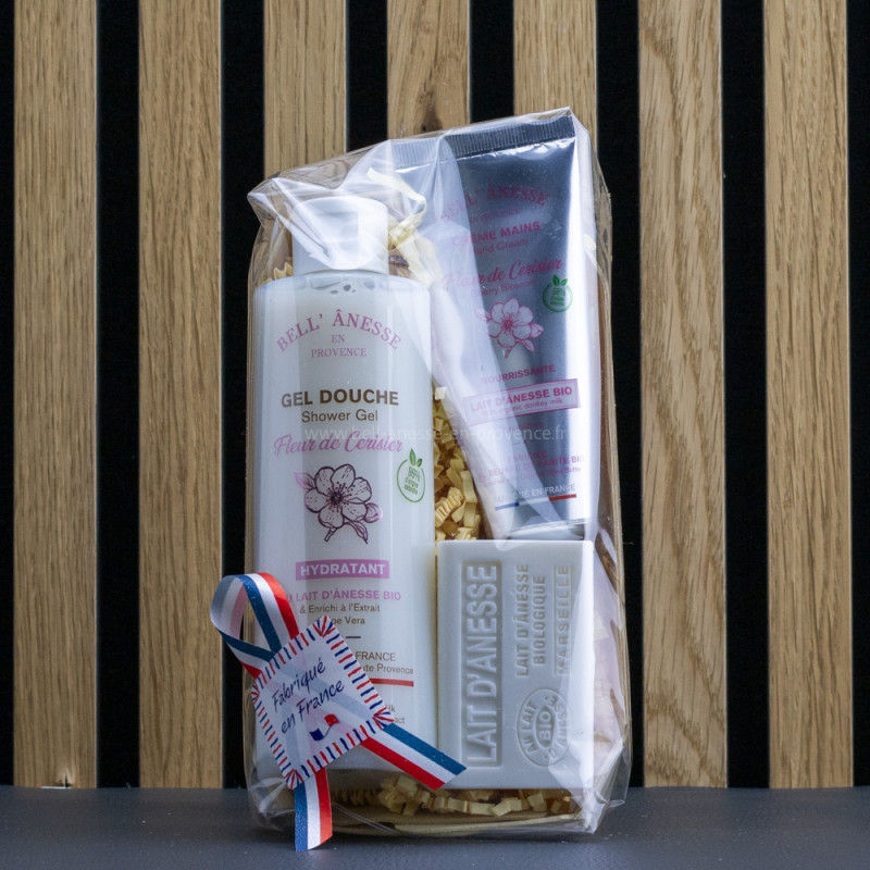 Coffret Caresse  par Bell Ânesse en Provence, enrichi au lait d'ânesse Bio