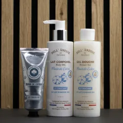 Coffret Douceur Fleur de Coton au lait d'ânesse bio par bell ânesse en Provence
