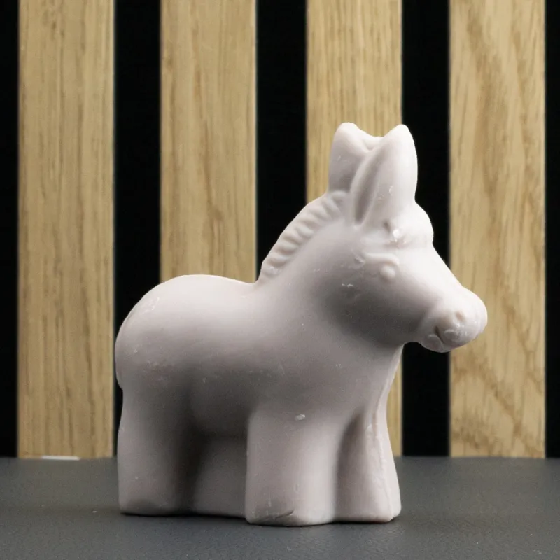 Savon forme d'Âne 125g au lait d'ânesse et monoi par Bell'ânesse en Provence