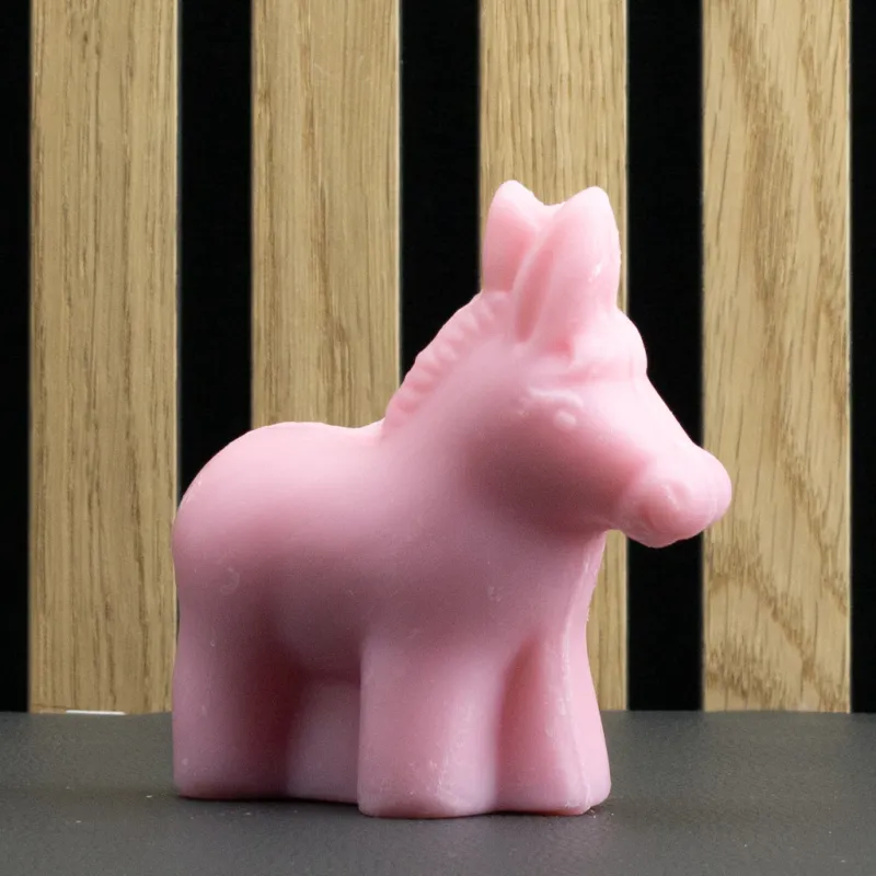 Savon forme d'Âne 125g au lait d'ânesse et Fleur de cerisier par Bell'ânesse en Provence