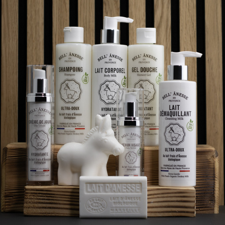 Routine beauté 8 soins beauté au lait d'ânesse bio par Bell Ânesse en Provence